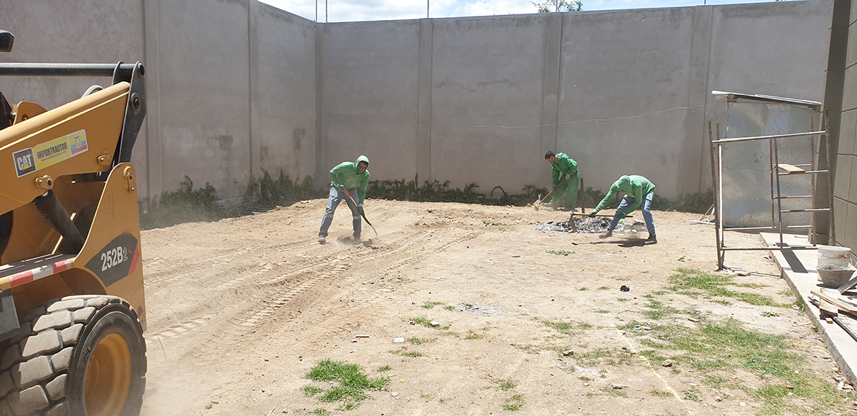 CONSTRUCCIÓN DE JARDINES