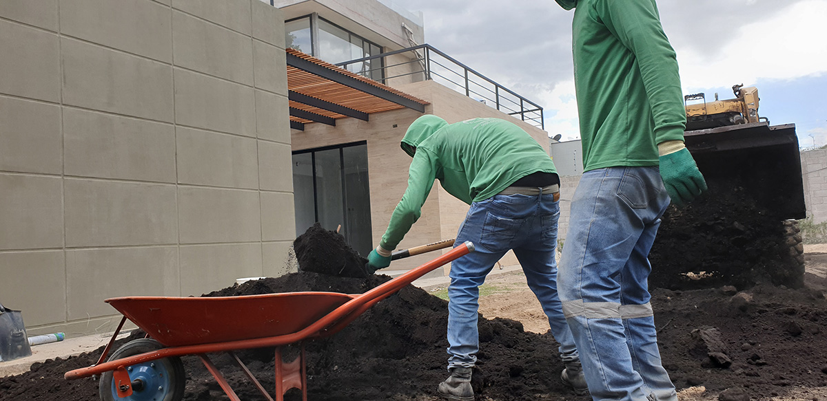 CONSTRUCCIÓN DE JARDINES